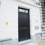 Oever House